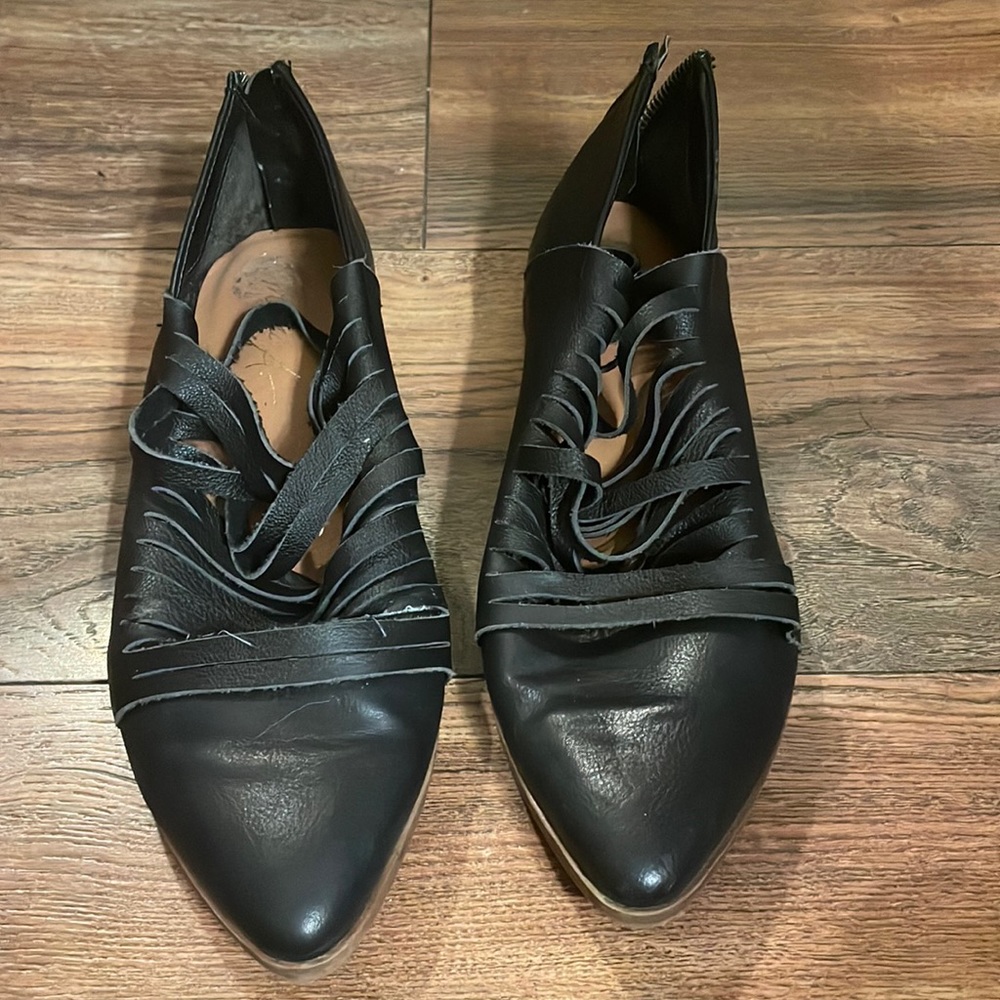 Low booties by Mari A. Unique style